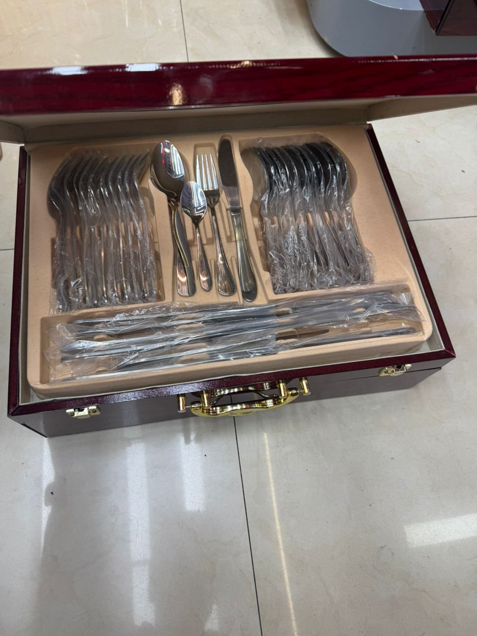1 carton 2 unit